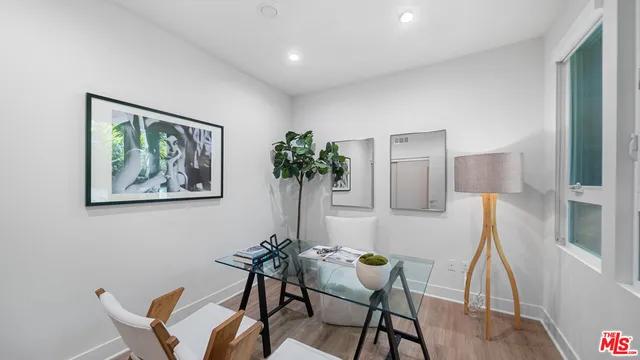 $1,297,000 | 2111 North Cahuenga Boulevard, Unit 1, Los Angeles, CA 90068