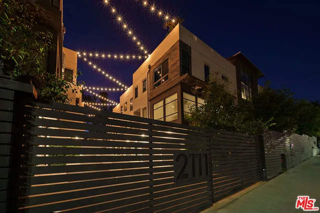 $1,297,000 | 2111 North Cahuenga Boulevard, Unit 1, Los Angeles, CA 90068