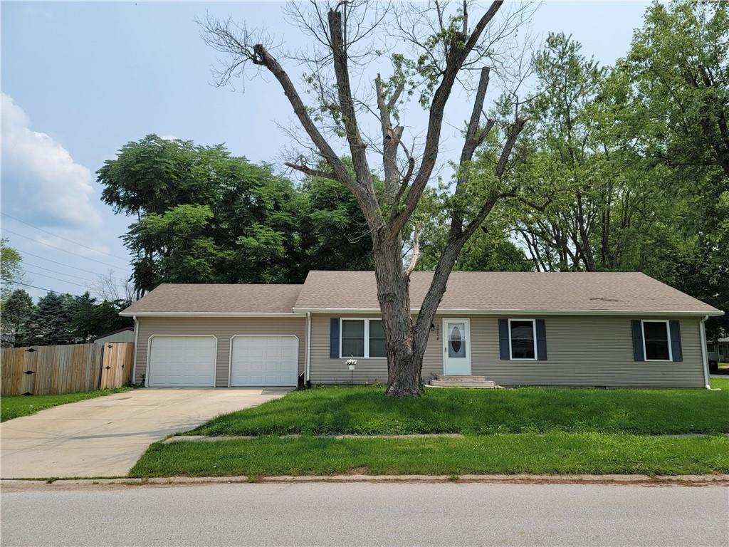 2004 Blue Ridge Drive Terre Haute, IN 47802 - Photo 1 of 14 Gallery Image 1