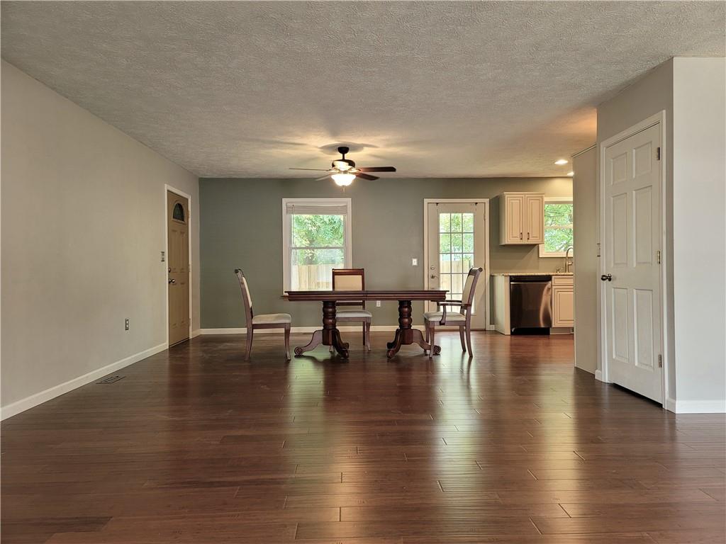 2004 Blue Ridge Drive Terre Haute, IN 47802 - Photo 3 of 14 Gallery Image 3