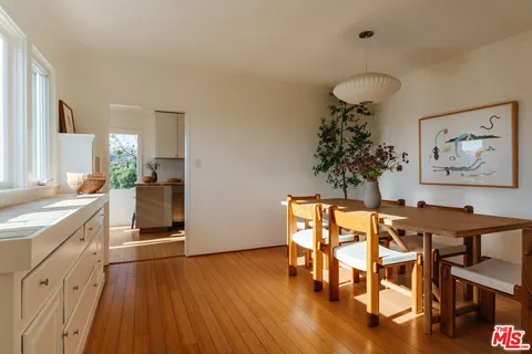 $1,295,000 | 6225 Saylin Lane, Los Angeles, CA 90042