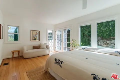 $1,295,000 | 6225 Saylin Lane, Los Angeles, CA 90042