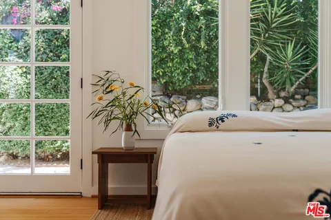 $1,295,000 | 6225 Saylin Lane, Los Angeles, CA 90042