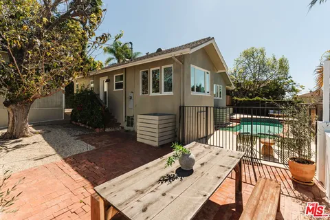 $1,295,000 | 6225 Saylin Lane, Los Angeles, CA 90042