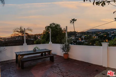 $1,295,000 | 6225 Saylin Lane, Los Angeles, CA 90042