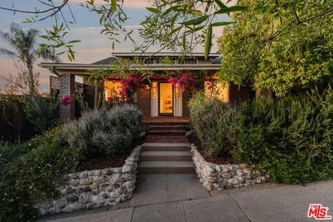 $1,295,000 | 6225 Saylin Lane, Los Angeles, CA 90042