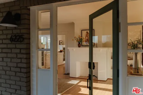 $1,295,000 | 6225 Saylin Lane, Los Angeles, CA 90042