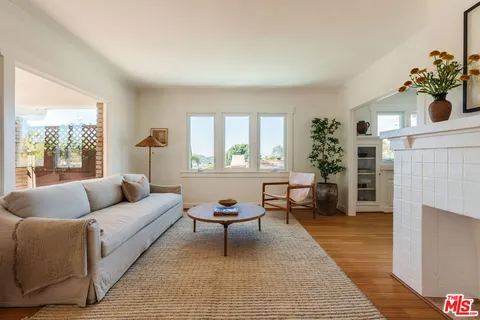 $1,295,000 | 6225 Saylin Lane, Los Angeles, CA 90042