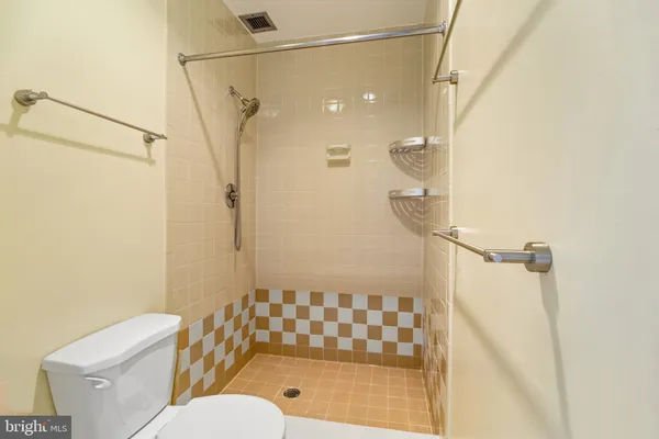$4,300 | 1325 13th Street Northwest, Unit 602, Washington, DC 20005