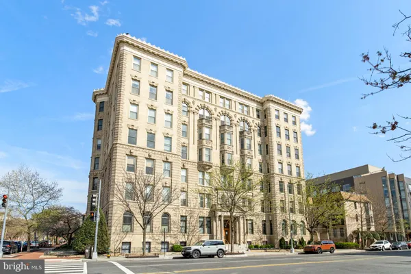 $4,300 | 1325 13th Street Northwest, Unit 602, Washington, DC 20005