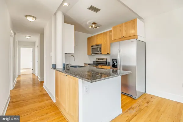 $4,300 | 1325 13th Street Northwest, Unit 602, Washington, DC 20005