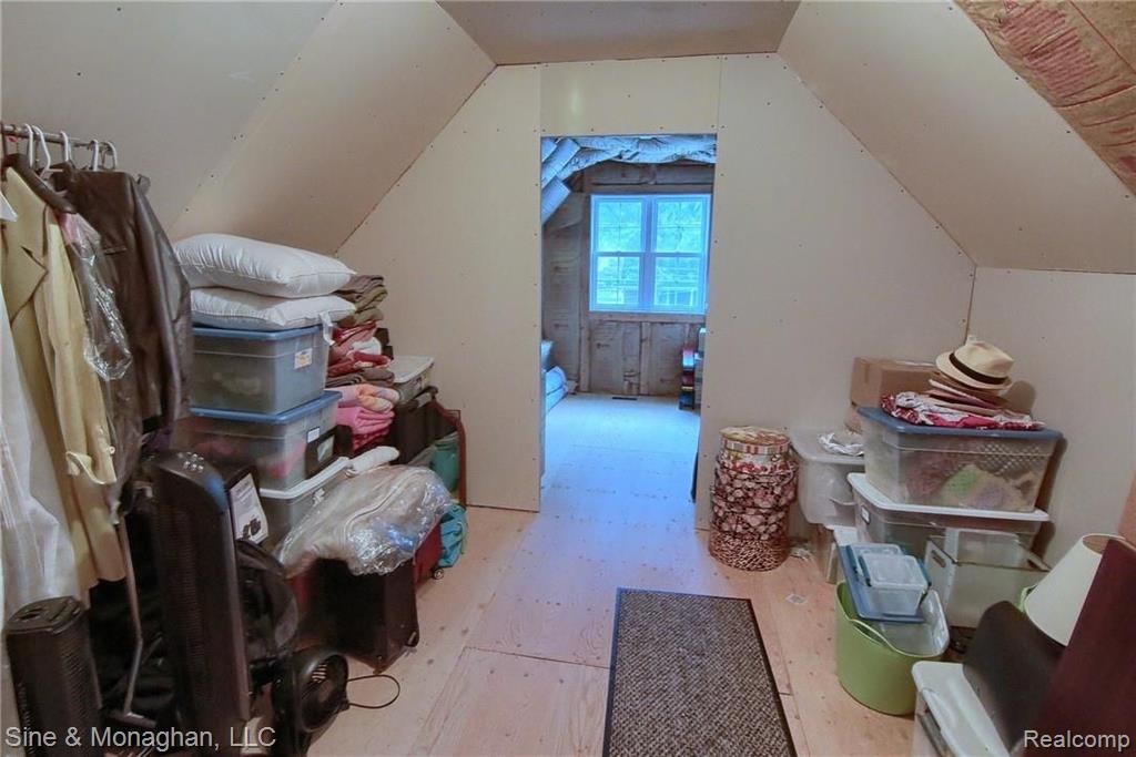 336 Merriweather Road Grosse Pointe Farms, MI 48236 - Photo 20 of 28