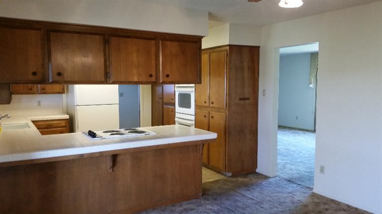 2871 North Del Rey Avenue Sanger, CA 93657 - Photo 5 of 9 Gallery Image 5