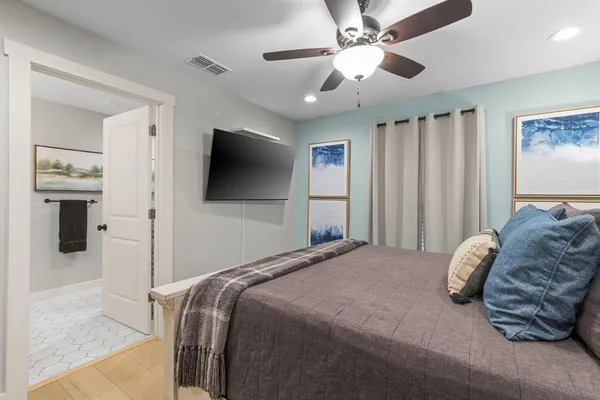 $360,000 | 408 East Liberty Street, Pilot Point, TX 76258