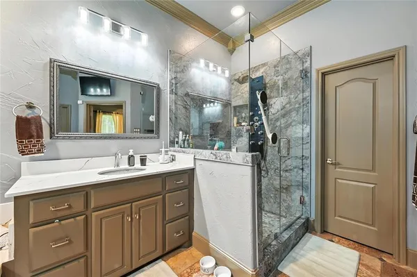 $675,000 | 10204 County Road 213, Talty, TX 75126