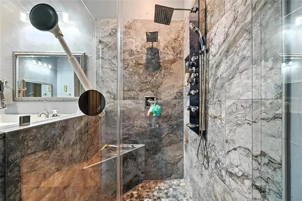 $675,000 | 10204 County Road 213, Talty, TX 75126