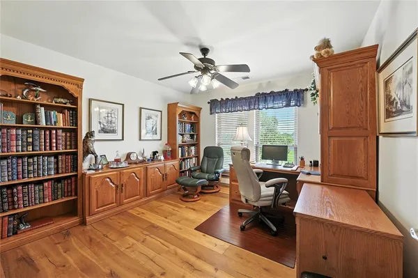 $675,000 | 10204 County Road 213, Talty, TX 75126