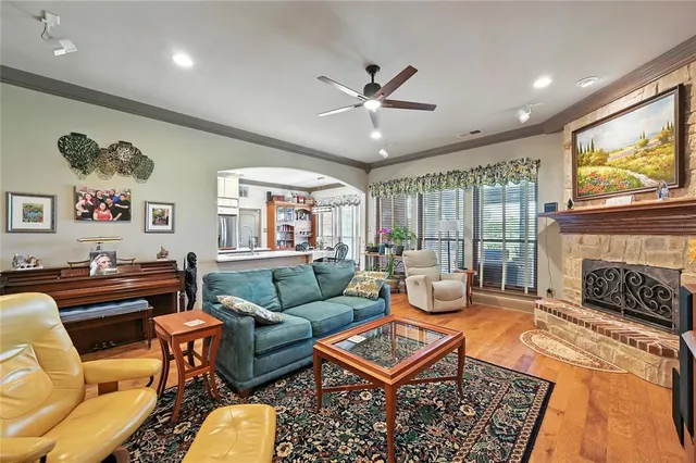 $675,000 | 10204 County Road 213, Talty, TX 75126