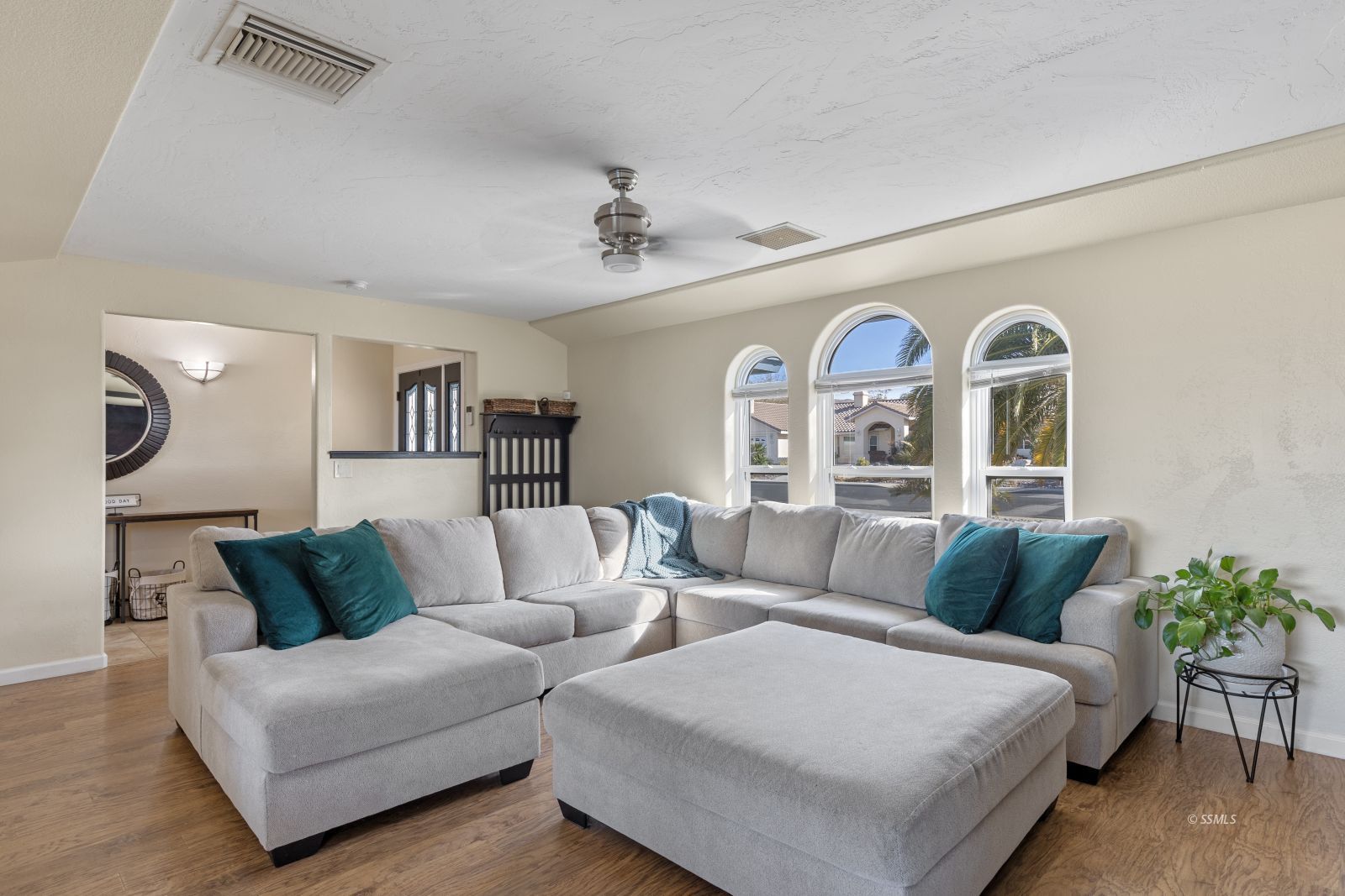 116 West Cielo Avenue Ridgecrest, CA 93555 - Photo 7 of 44 Gallery Image 7