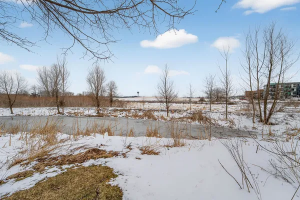 $325,000 | 2814 No Oaks, Madison, WI 53711