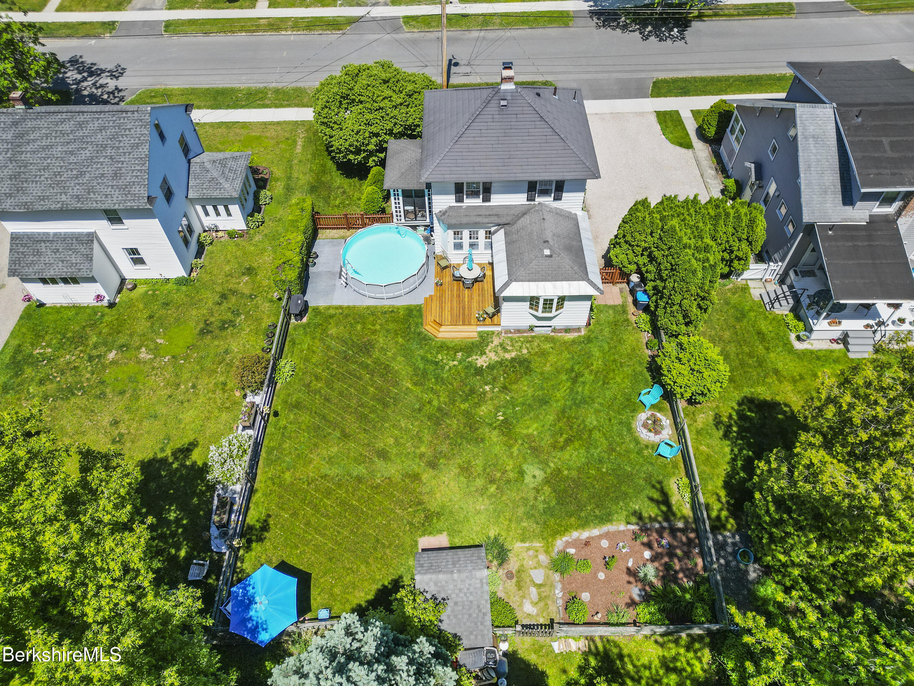 61 Harding Street Pittsfield, MA 01201 - Photo 47 of 48 920 Aerial View