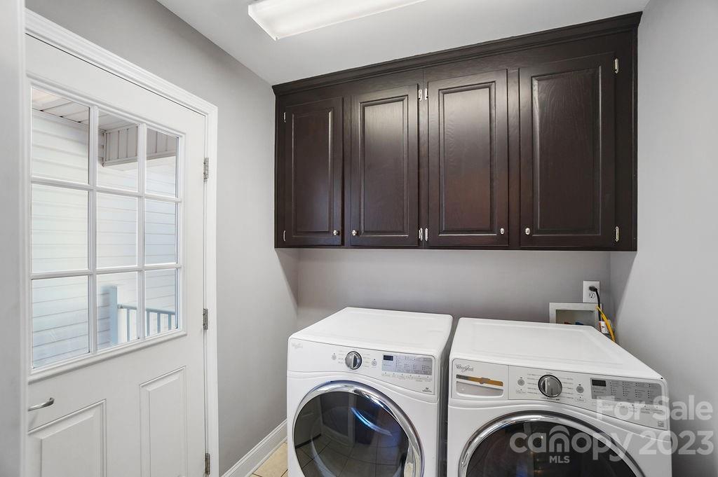 6715 Faith Road Salisbury, NC 28146 - Photo 31 of 48 a utility room with dryer and washer