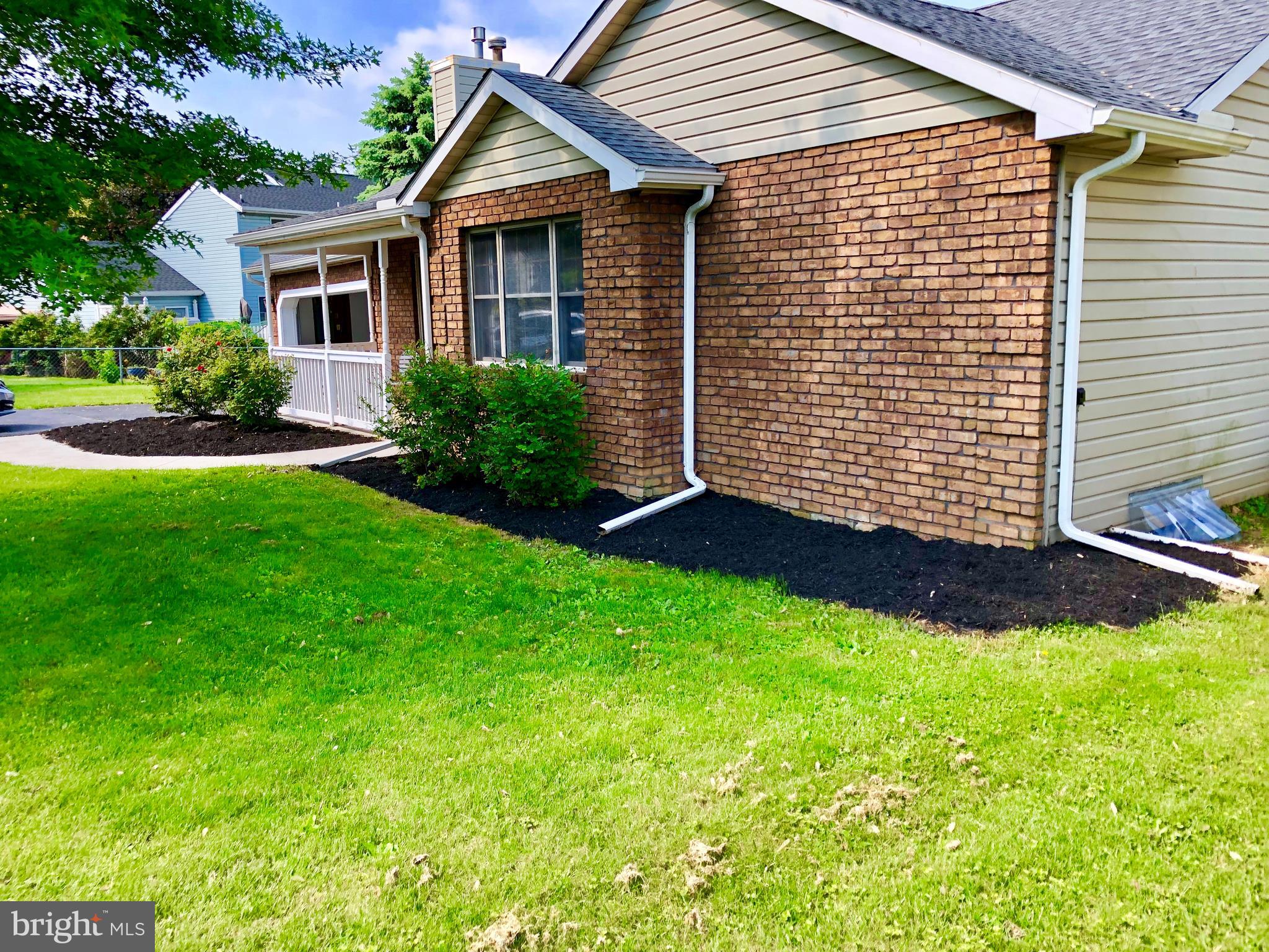 36 Pinewood Circle Hanover, PA 17331 - Photo 3 of 42 JUST LANDSCAPED