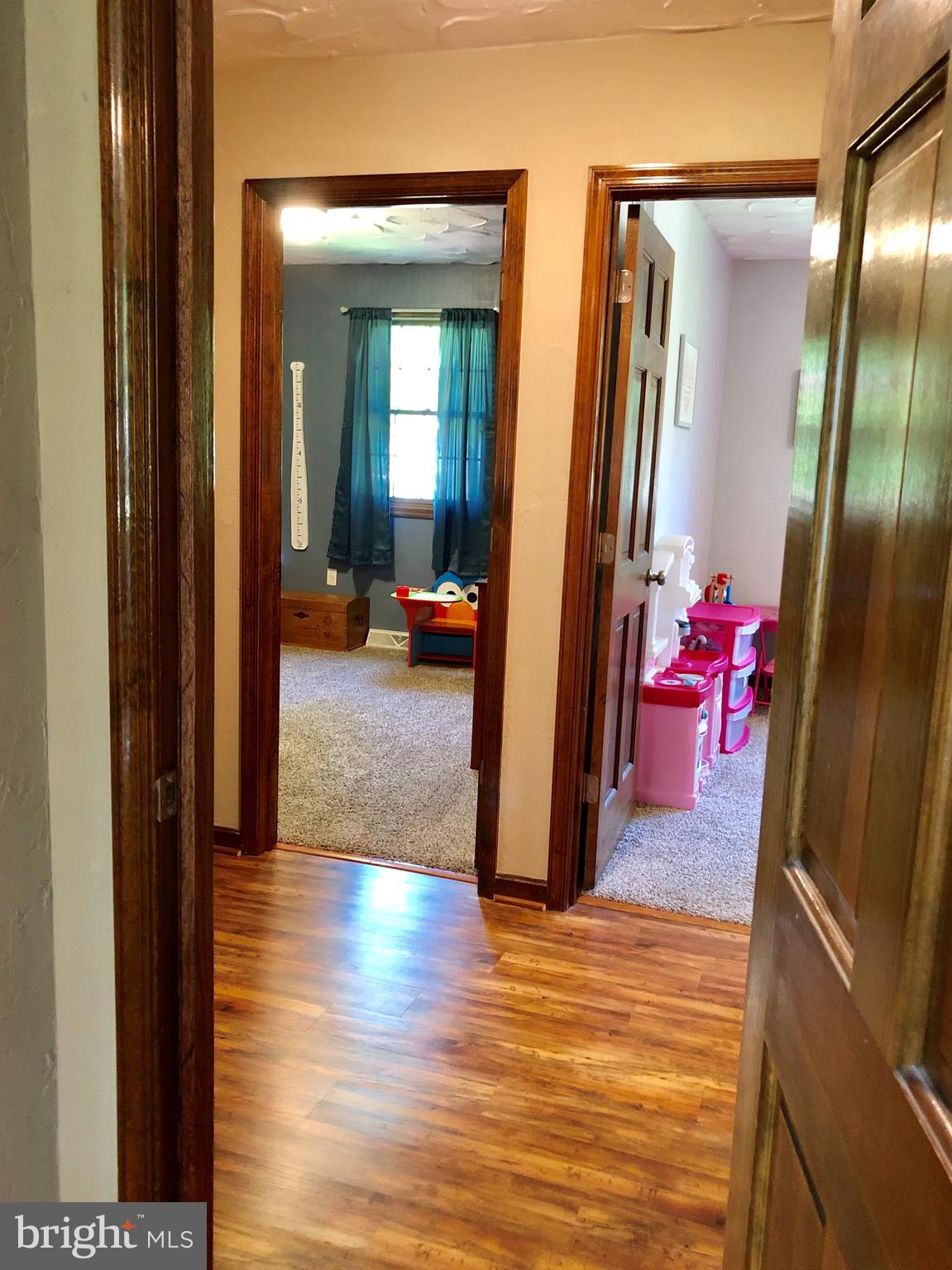 36 Pinewood Circle Hanover, PA 17331 - Photo 28 of 42 SPACIOUS HALLWAY