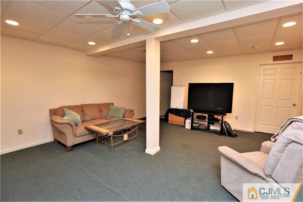 8 Putnam Road Monmouth Junction, NJ 08852 - Photo 23 of 25 Gallery Image 23