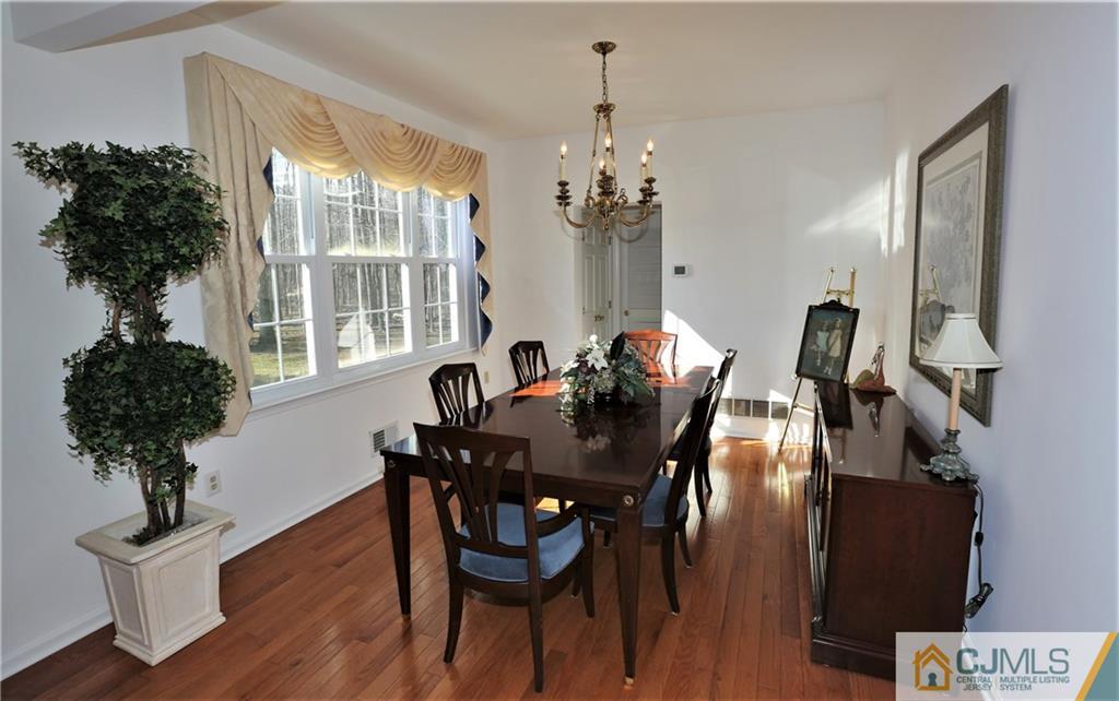 8 Putnam Road Monmouth Junction, NJ 08852 - Photo 6 of 25 Gallery Image 6