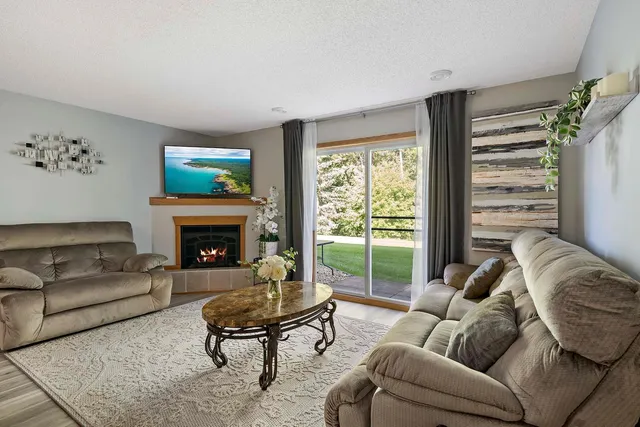 $240,000 | 20048 Cabrilla Way, Farmington, MN 55024