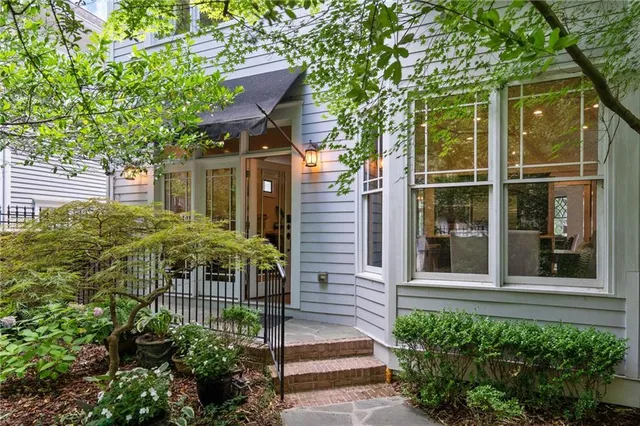 $1,995,000 | 34 Peachtree Circle Northeast, Atlanta, GA 30309