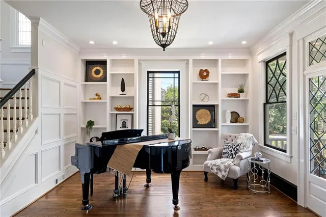 $1,995,000 | 34 Peachtree Circle Northeast, Atlanta, GA 30309