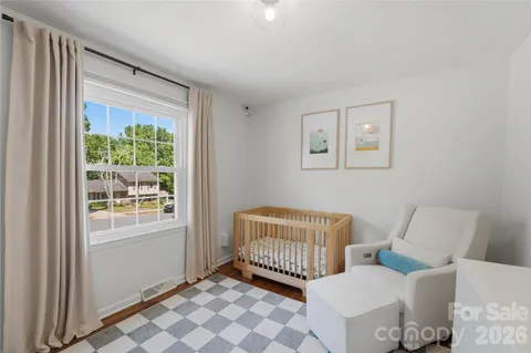 $439,900 | 1061 Eaglewood Avenue, Charlotte, NC 28212