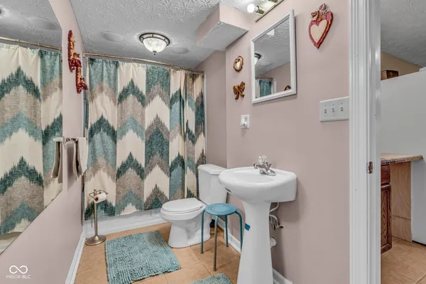 $425,000 | 8291 Westcliffe Drive, Avon, IN 46123