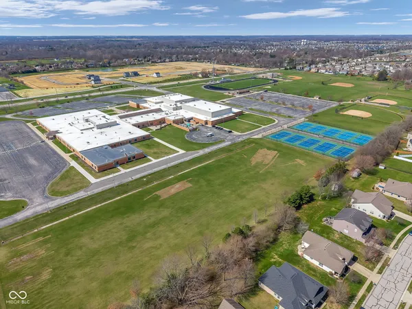 $425,000 | 8291 Westcliffe Drive, Avon, IN 46123