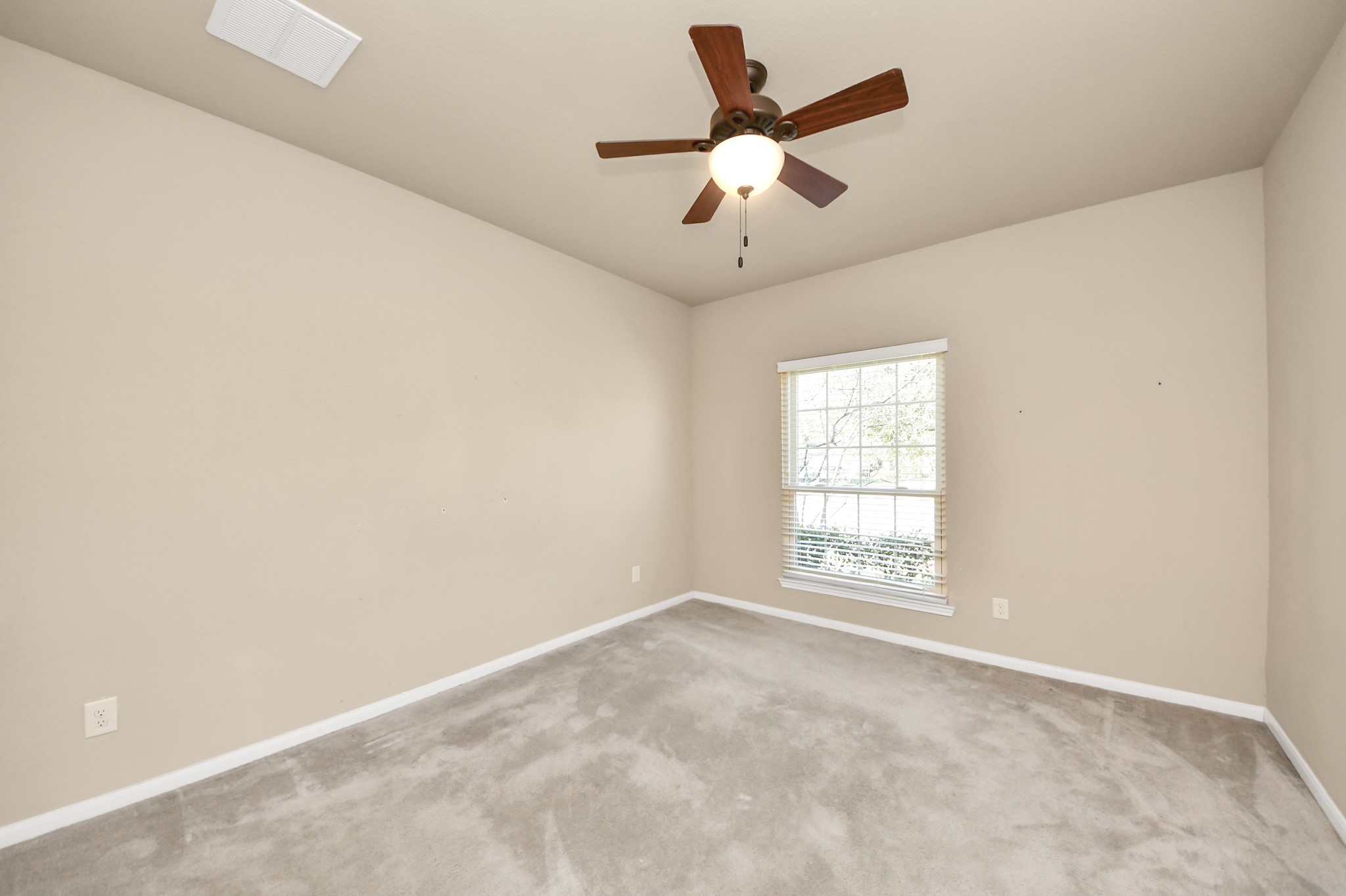 7610 Willow School Drive Spring, TX 77389 - Photo 8 of 37