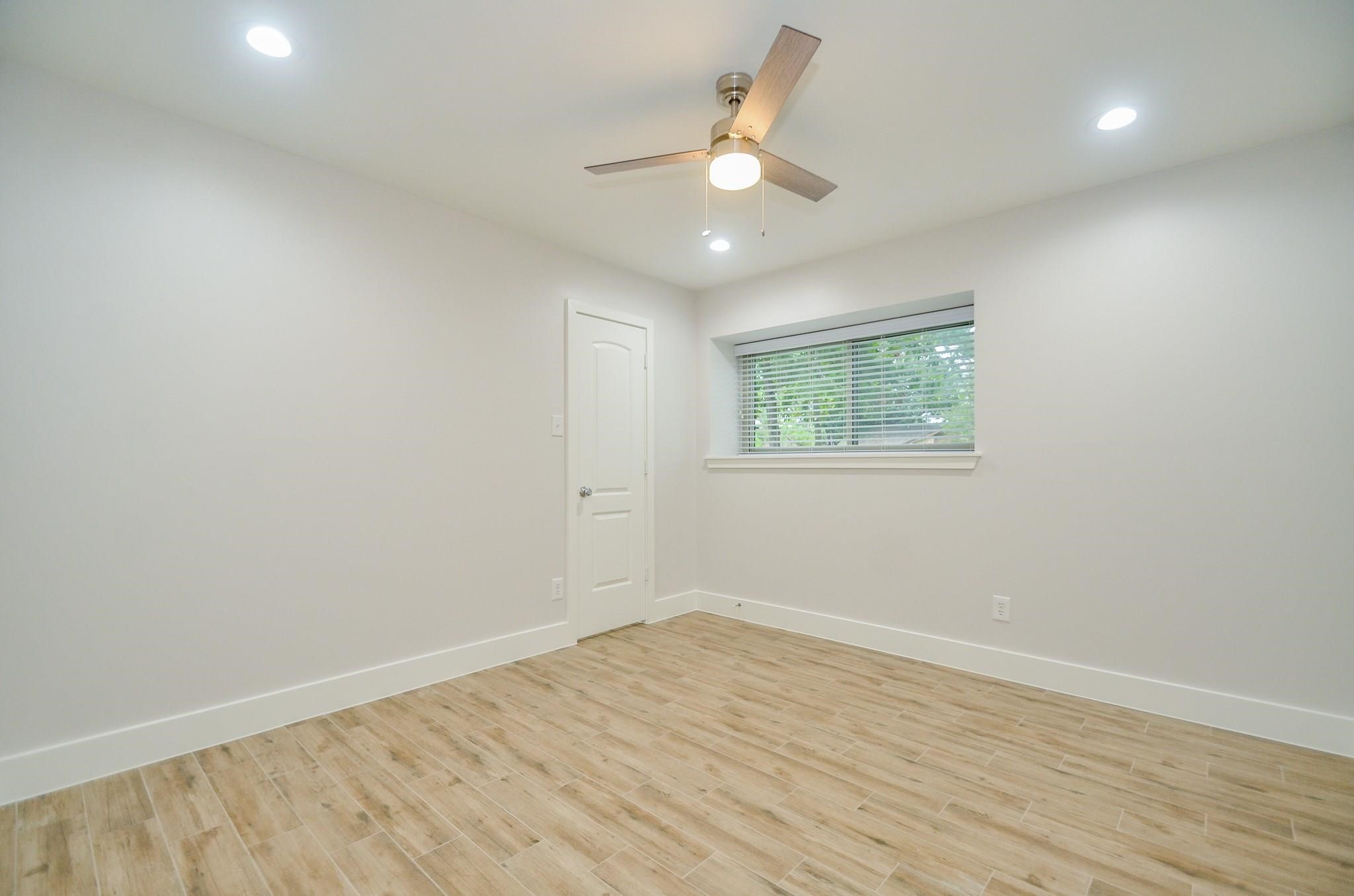 7414 Grape Street Houston, TX 77074 - Photo 21 of 27