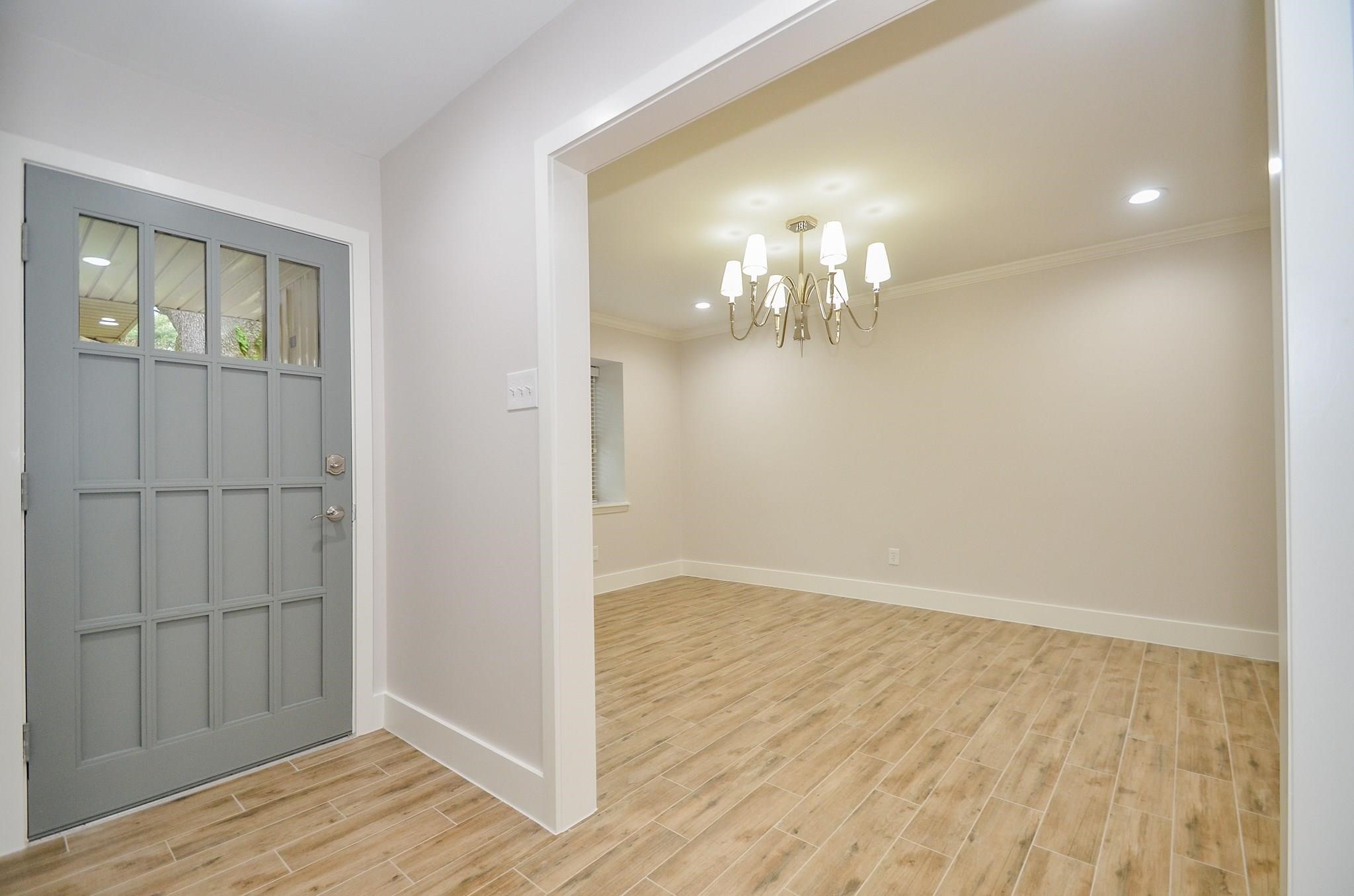 7414 Grape Street Houston, TX 77074 - Photo 9 of 27