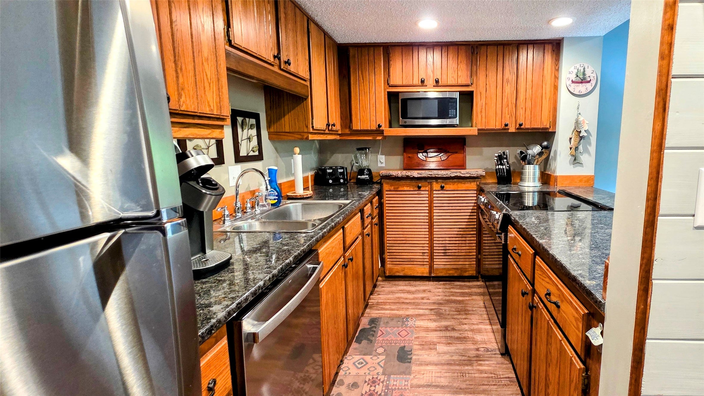 19 Emerald Cove Road, Unit 30 Sapphire, NC 28774 - Photo 8 of 28 Gallery Image 8