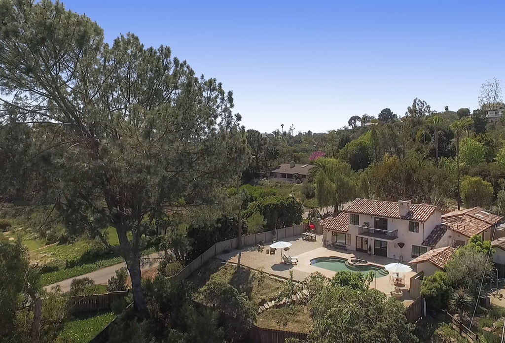 2170 Ranch View Terrace Encinitas, CA 92024 - Photo 2 of 25