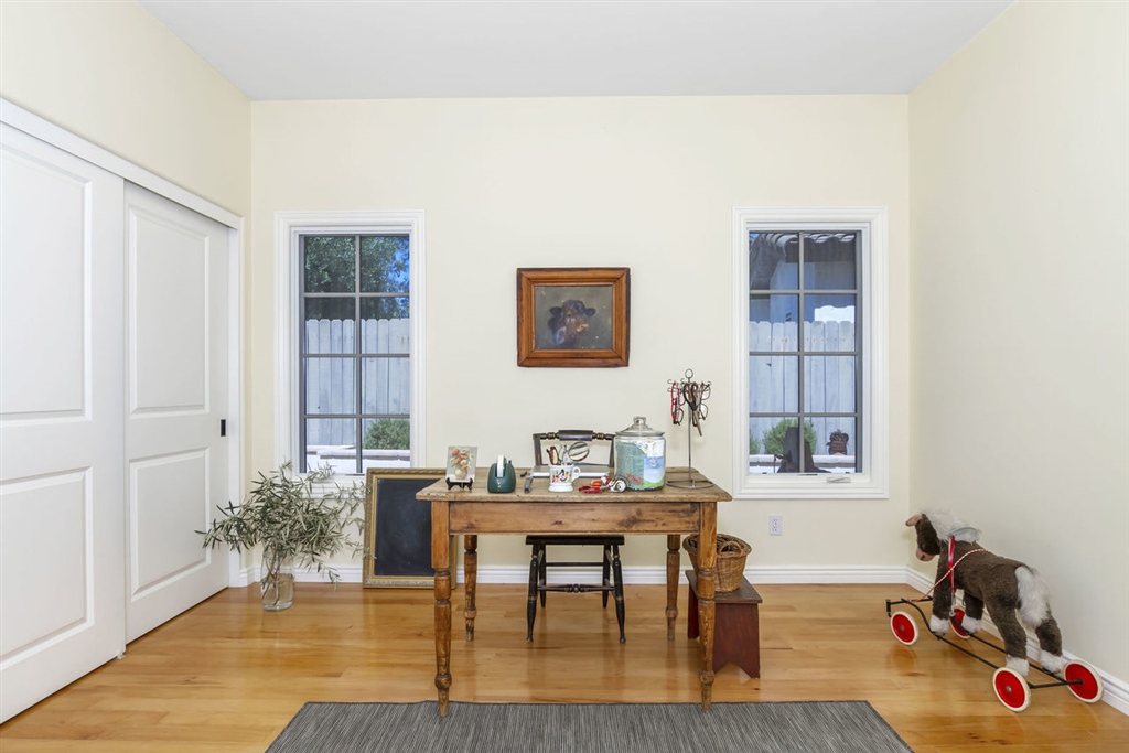 2170 Ranch View Terrace Encinitas, CA 92024 - Photo 15 of 25