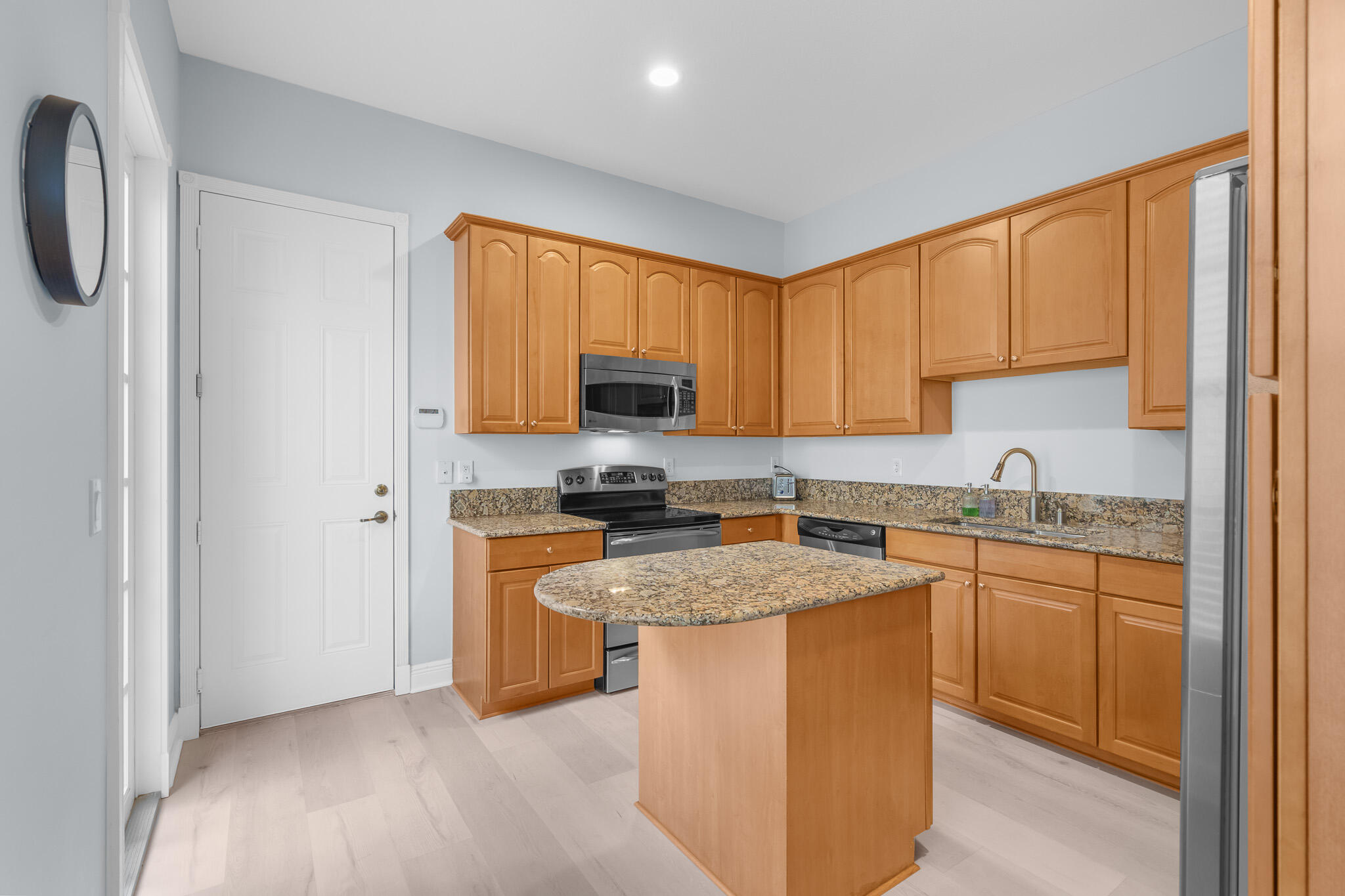 819 Northwest 82nd Lane Boca Raton, FL 33487 - Photo 15 of 60 DSC05605