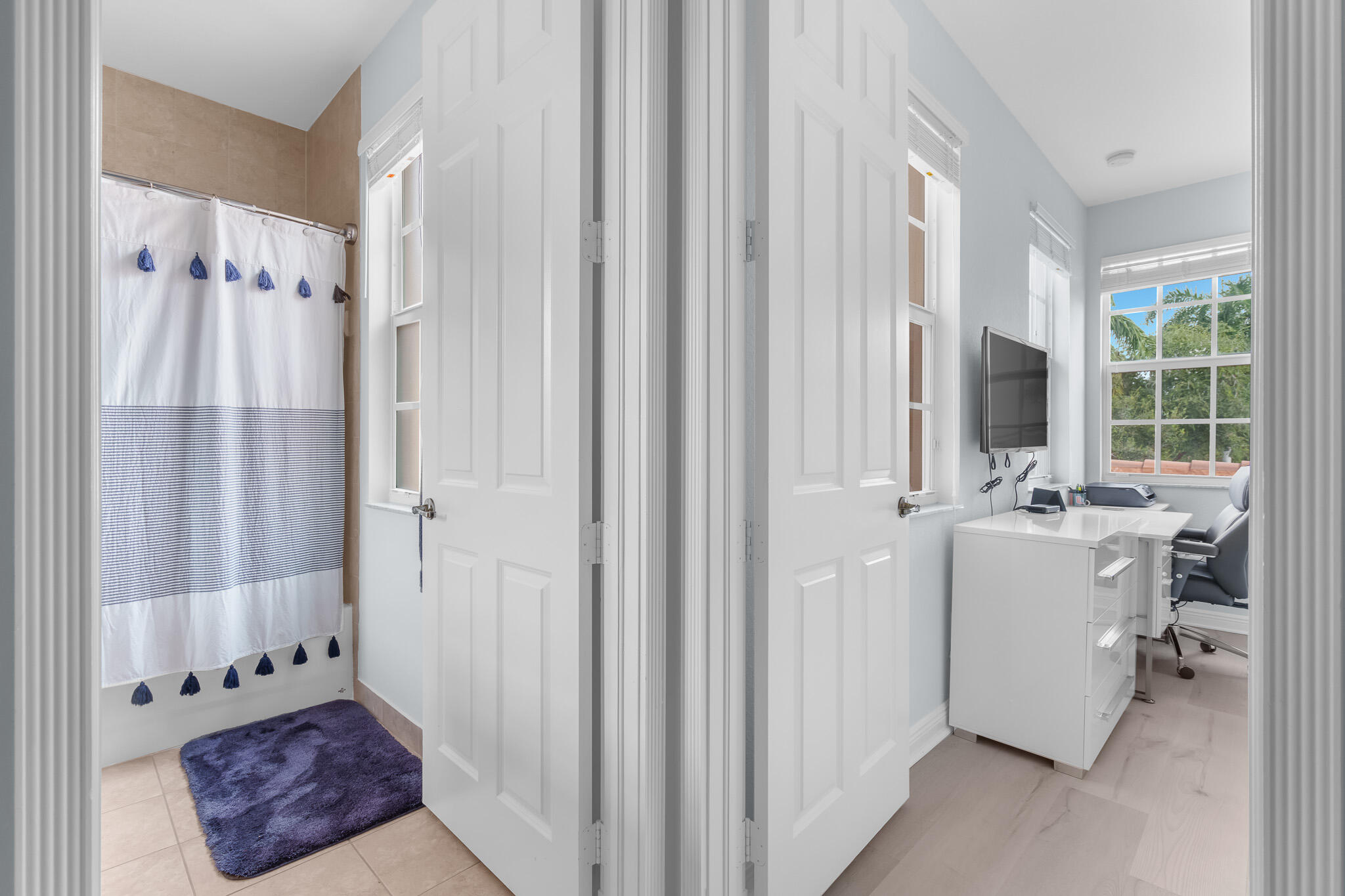 819 Northwest 82nd Lane Boca Raton, FL 33487 - Photo 37 of 60 DSC05677