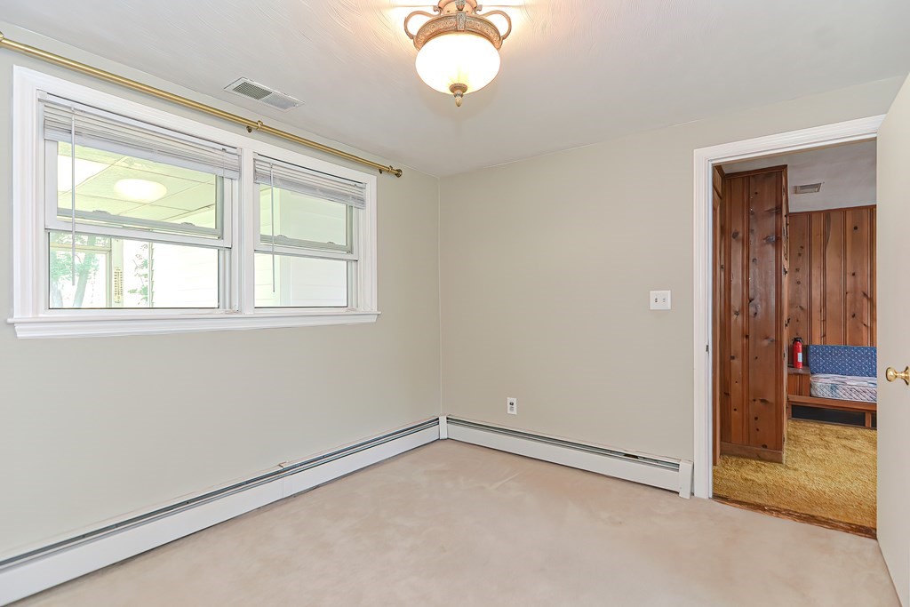29 Westlake Road Natick, MA 01760 - Photo 13 of 40 Gallery Image 13
