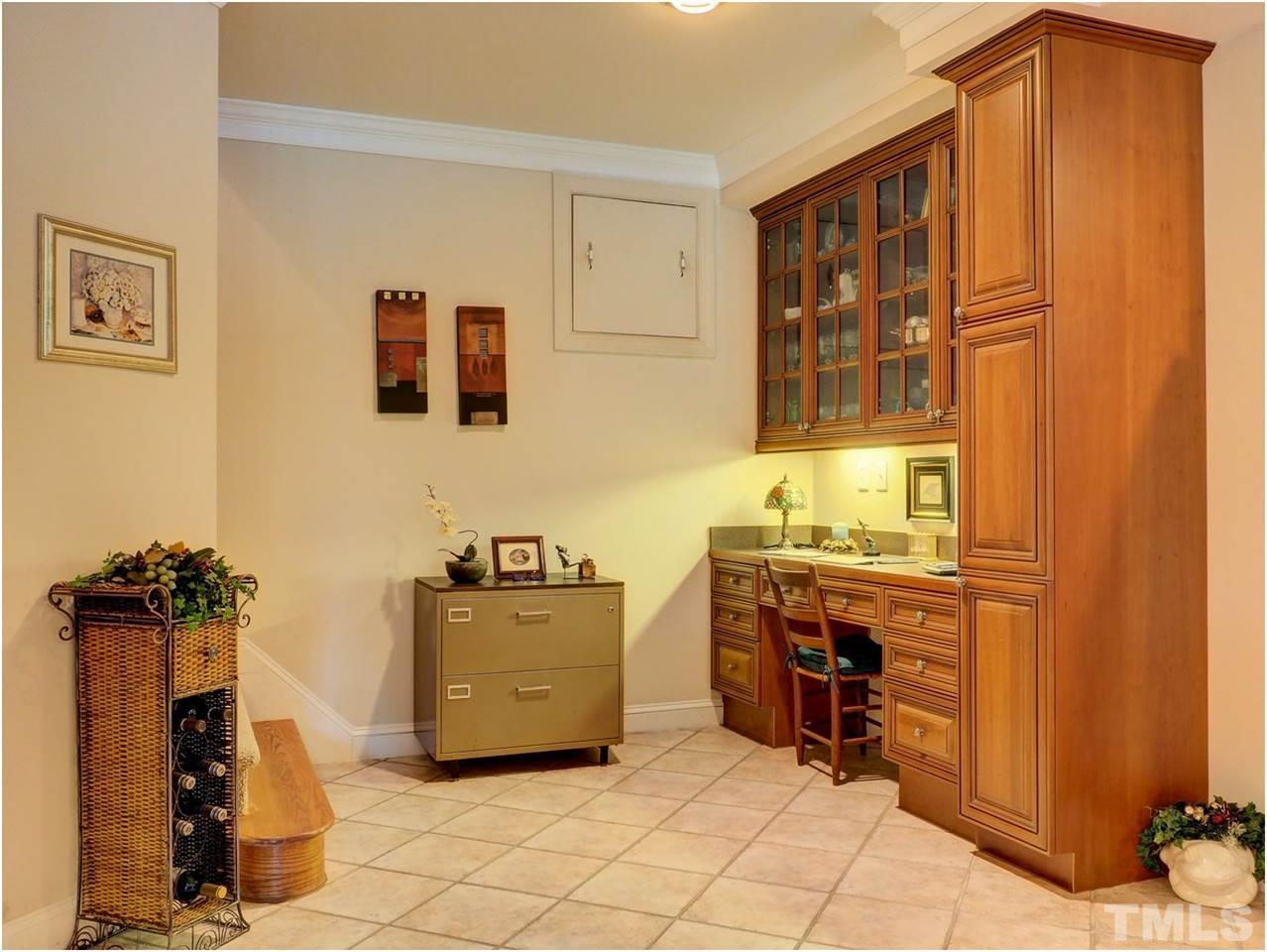 8124 Lloyd Allyns Way Raleigh, NC 27615 - Photo 18 of 25 Gallery Image 18