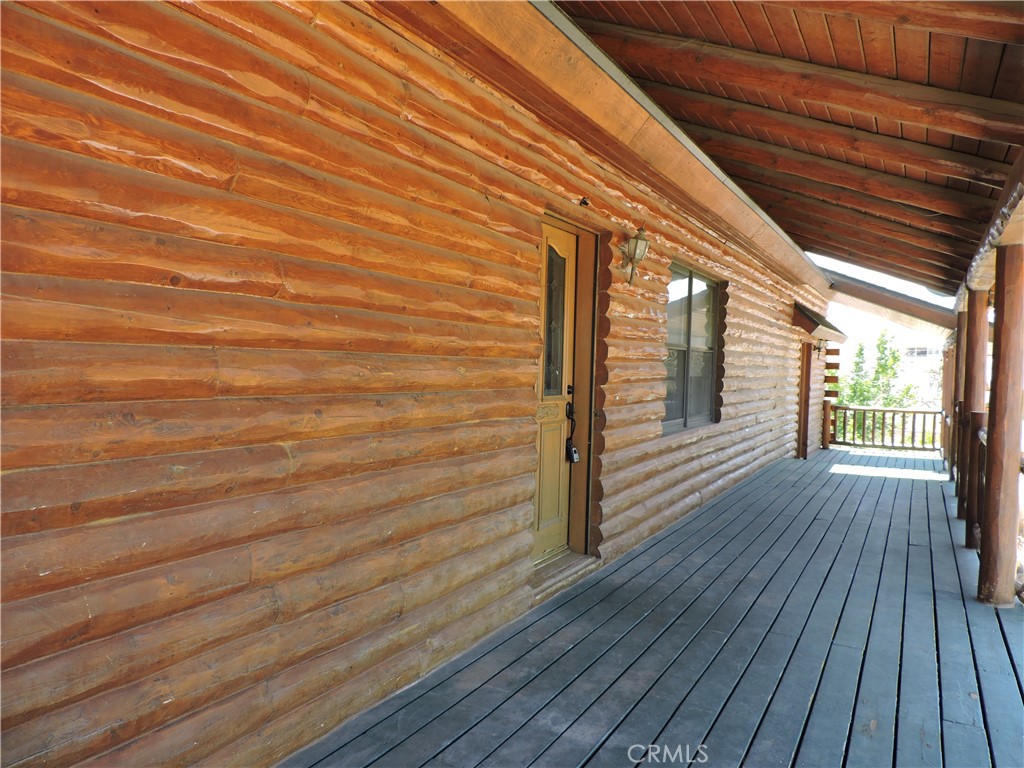 5480 Sunnyslope Road Phelan, CA 92371 - Photo 41 of 47 a view of a wooden floor