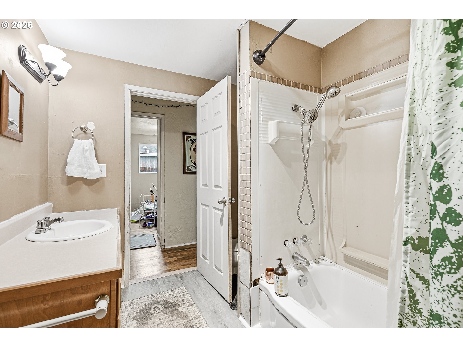 2841 Howard Avenue Medford, OR 97501 - Photo 14 of 18