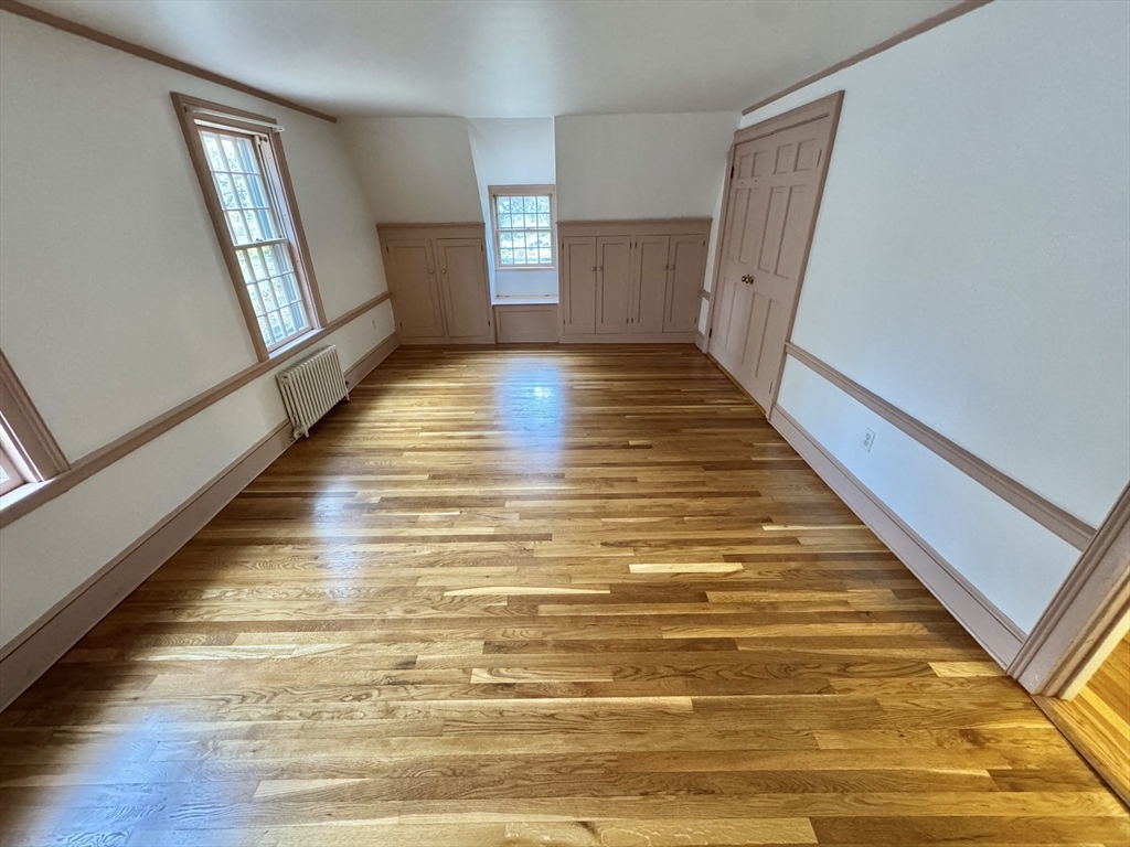 191 Chestnut Street, Unit 1 Duxbury, MA 02332 - Photo 15 of 20 a view of an entryway