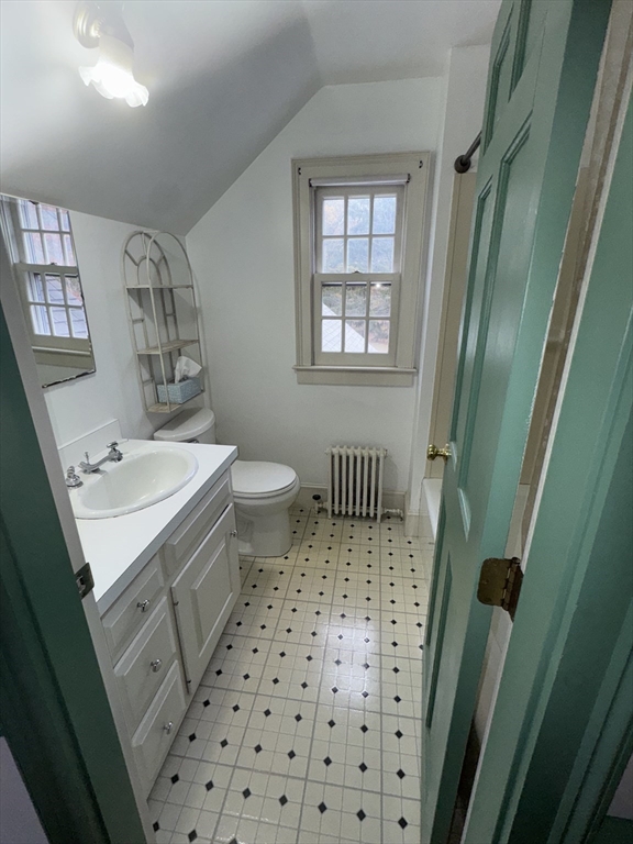 191 Chestnut Street, Unit 1 Duxbury, MA 02332 - Photo 20 of 20 a bathroom with a sink toilet and shower
